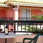 San Giorgios Maisonettes Laganas