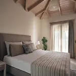 Apartament San Giorgios Maisonettes *
