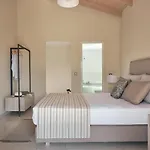San Giorgios Maisonettes *
