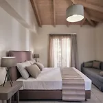 San Giorgios Maisonettes *
